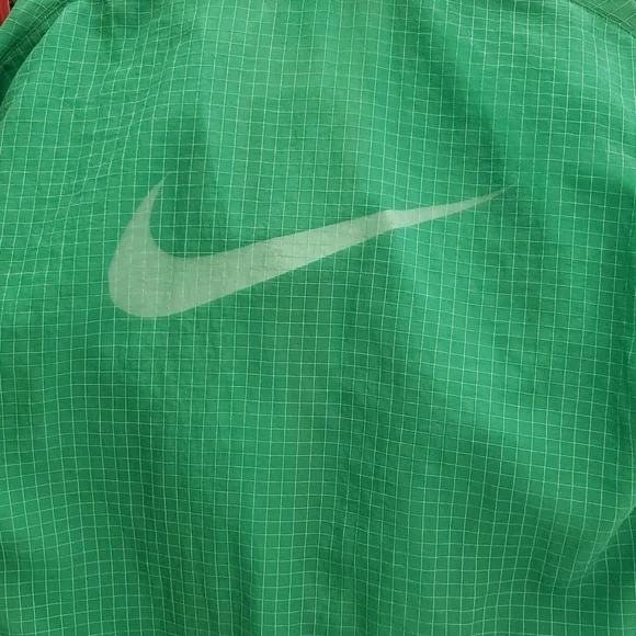 NWT Nike Essentials  Green Varsity Woven Bomber Jacket - Picture 6 of 14